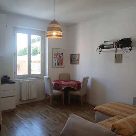 Apartment Nina - Stazione Di Trastevere & Wi-fi Rome